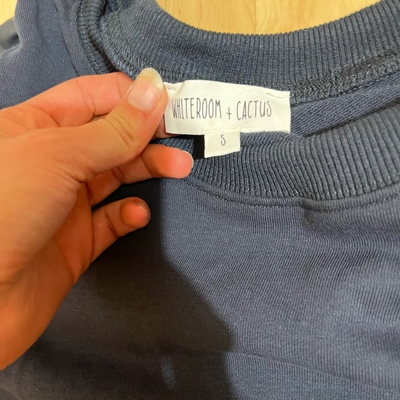 Whiteroom+Cactus Women’s Faux Leather Long Sleeve Contrast Sweatshirt Navy Small - Picture 4 of 4